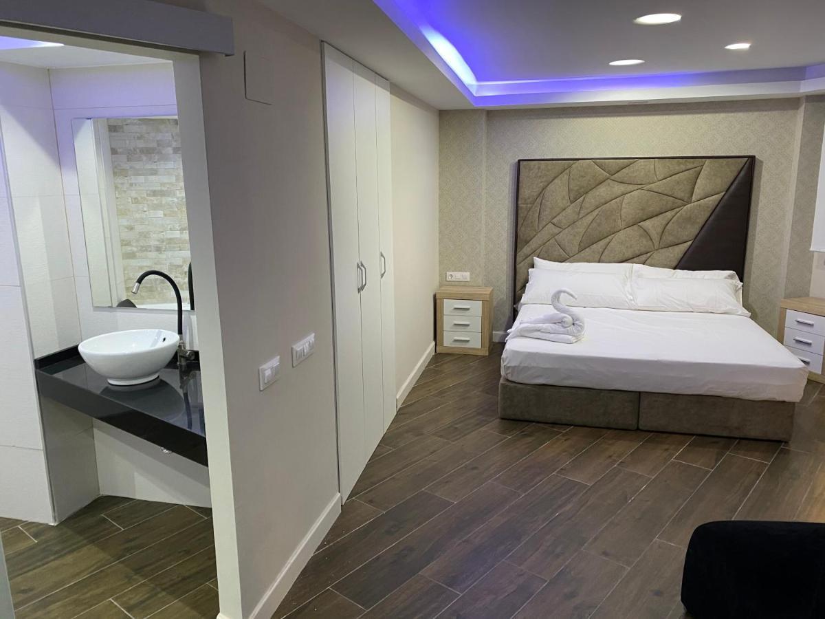 Apartamentos Las 7 Esencias Linares  Dış mekan fotoğraf